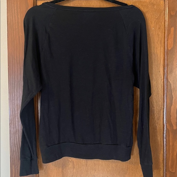 VS PINK sequin top ✨🪩 - Picture 4 of 5